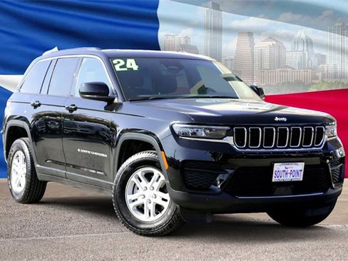 Used 2024 Jeep Grand Cherokee Laredo image 1