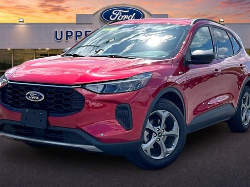 Certified 2025 Ford Escape ST-Line FWD image 12