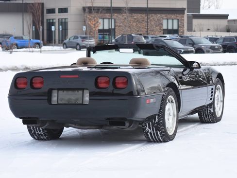 Used 1994 Chevrolet Corvette Convertible image 13