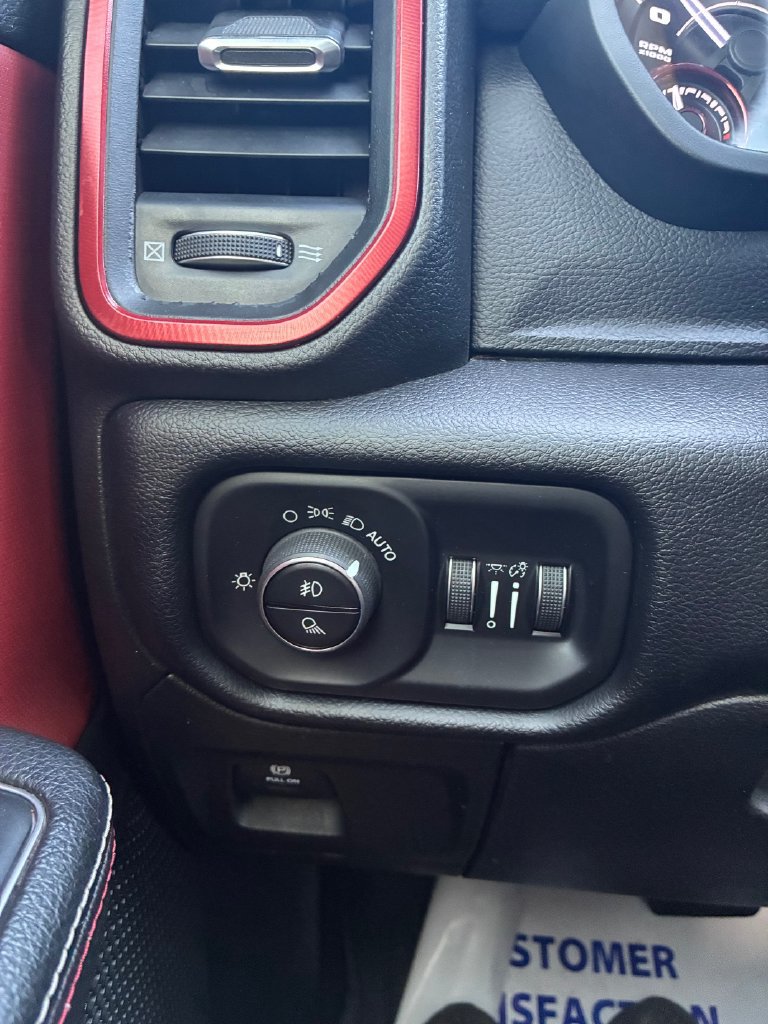 Used 2019 RAM 1500 Rebel AWD/4WD image 20