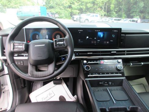 Used 2024 Hyundai Santa Fe XRT AWD/4WD image 10