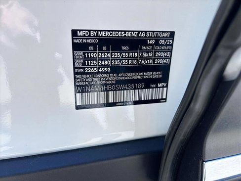 New 2025 Mercedes-Benz GLB 250 4MATIC image 20