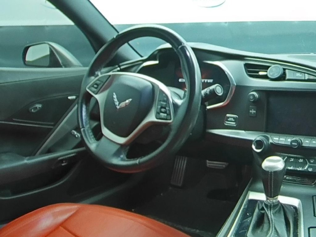 Used 2014 Chevrolet Corvette Stingray Coupe RWD image 16