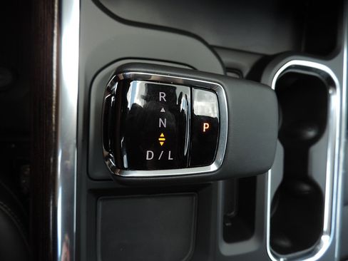 New 2026 GMC Sierra 1500 Elevation w/ Elevation Premium Package AWD/4WD image 22