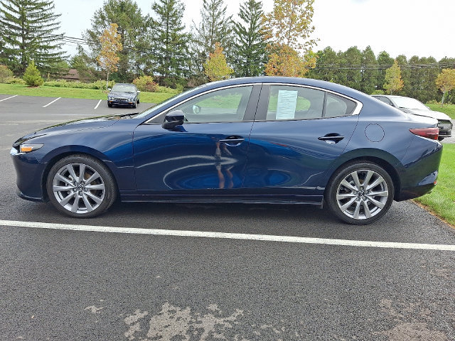 Used 2021 MAZDA MAZDA3 s FWD image 4