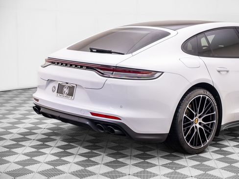 Used 2021 Porsche Panamera 4 w/ Premium Package AWD/4WD image 36