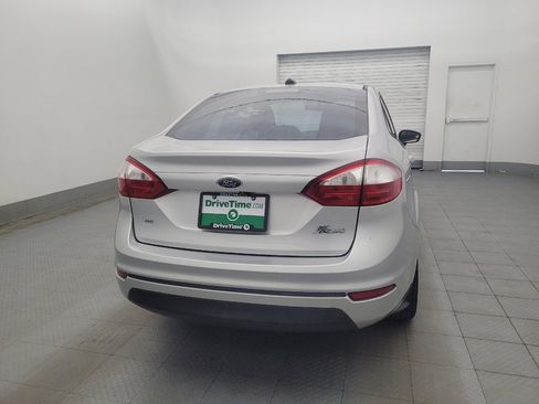 Used 2019 Ford Fiesta SE FWD image 7