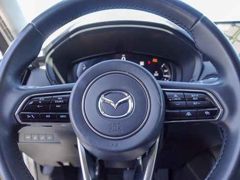 Certified 2025 MAZDA CX-70 Plug-In Hybrid w/ Premium Pkg AWD/4WD image 19