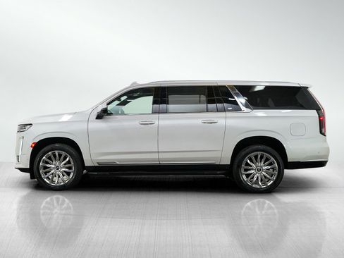 Used 2021 Cadillac Escalade ESV Premium Luxury image 2