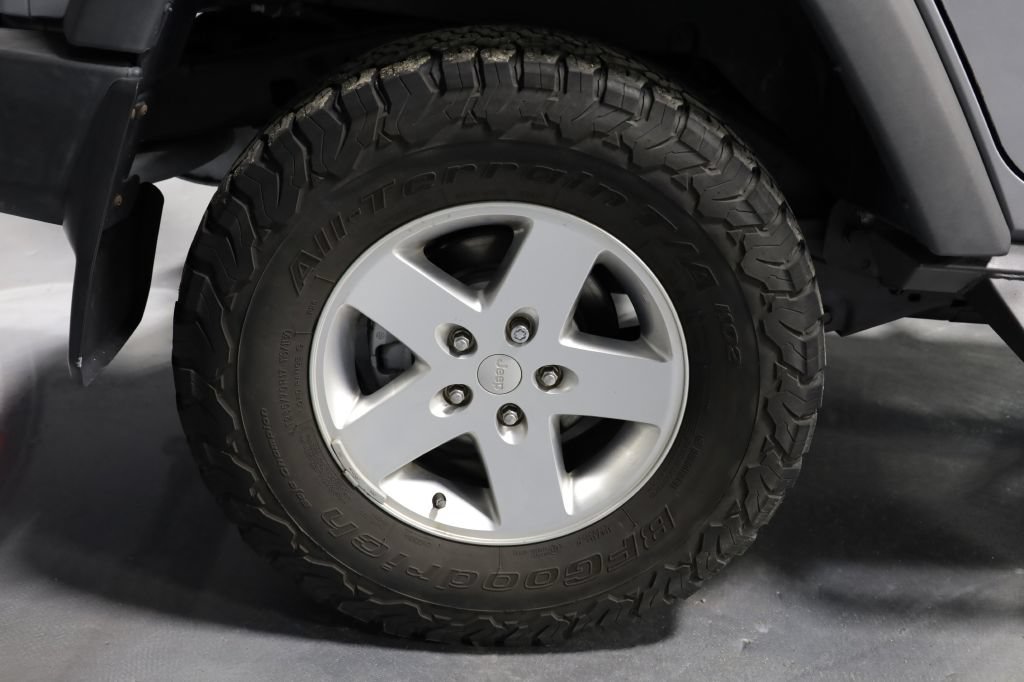 Used 2014 Jeep Wrangler Unlimited Sport w/ Quick Order Package 24S AWD/4WD image 35