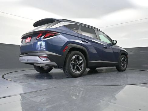 Used 2025 Hyundai Tucson SEL FWD image 37