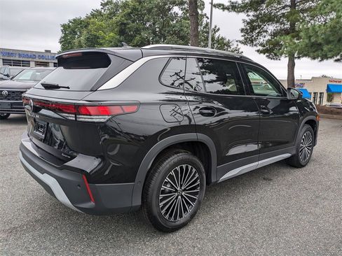 New 2025 Volkswagen Tiguan S image 4