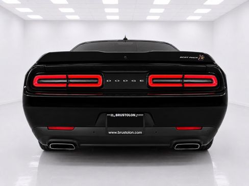 Used 2022 Dodge Challenger R/T Scat Pack w/ Shaker Package RWD image 10