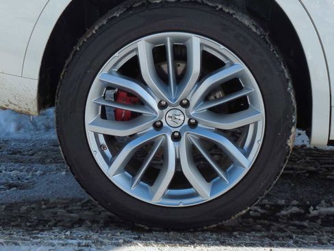 Used 2019 Maserati Levante S GranLusso image 14