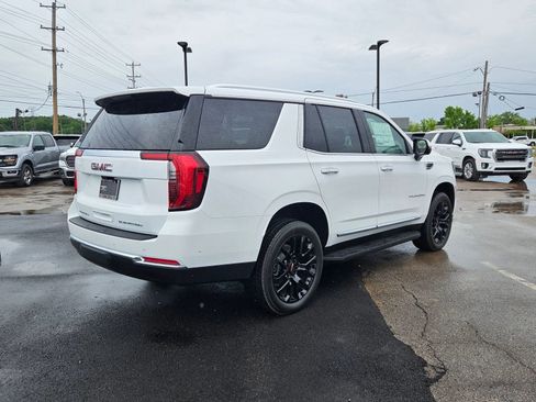 New 2026 GMC Yukon Elevation w/ Elevation Premium Package AWD/4WD image 6