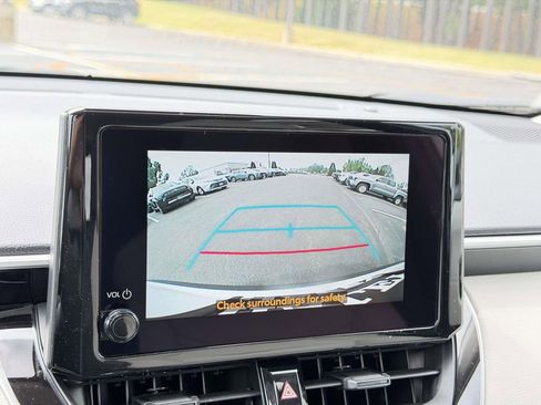 New 2026 Toyota Corolla Cross LE w/ Moonroof Package AWD/4WD image 4