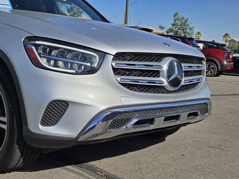 Used 2020 Mercedes-Benz GLC 300 w/ Premium Package image 9