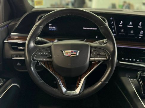 Used 2023 Cadillac Escalade ESV Luxury image 24