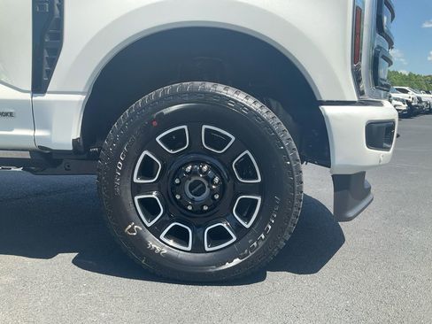 New 2026 Ford F250 Platinum AWD/4WD image 10