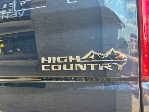 Used 2019 Chevrolet Silverado 1500 High Country AWD/4WD image 8