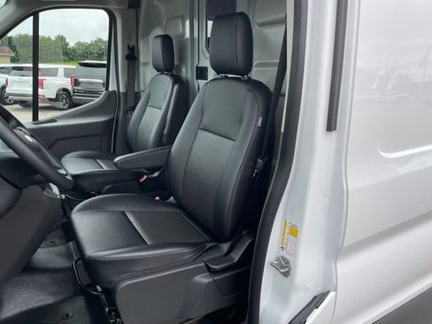 New 2026 Ford Transit 150 148 Medium Roof AWD image 20
