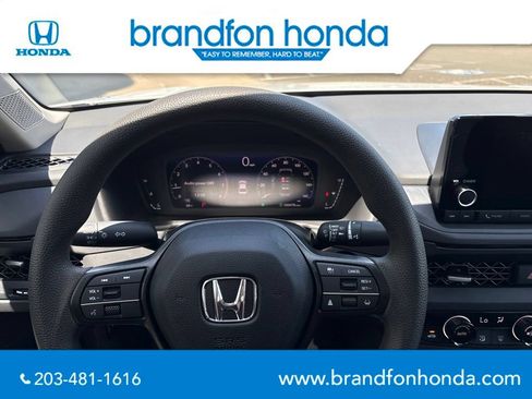 Used 2024 Honda Accord EX image 16