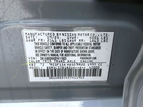 Certified 2025 Nissan Sentra SR w/ SR Premium Package image 25