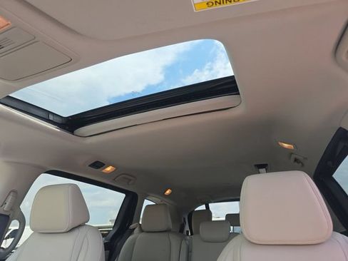 Used 2025 Honda Odyssey EX-L image 16
