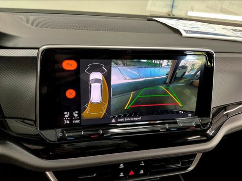 New 2026 Volkswagen Atlas Peak Edition AWD/4WD image 20