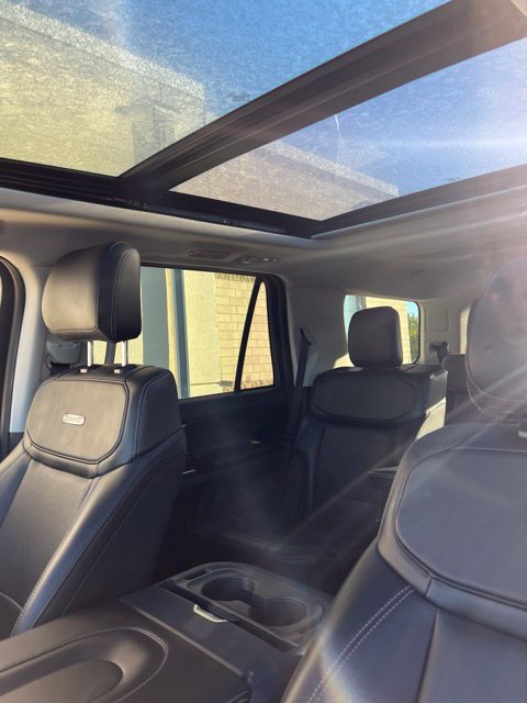 Certified 2025 Ford Expedition Platinum AWD/4WD image 5