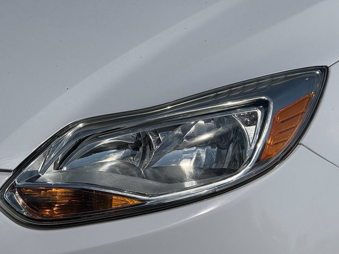 Used 2012 Ford Focus SEL FWD image 21