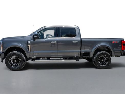 Used 2025 Ford F250 Lariat w/ Chrome Package AWD/4WD image 10