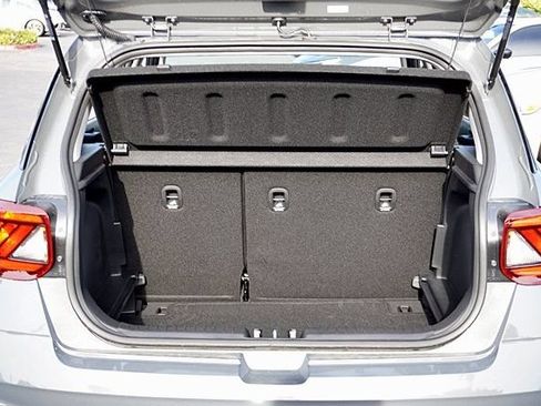 Used 2026 Hyundai Venue SEL FWD image 13
