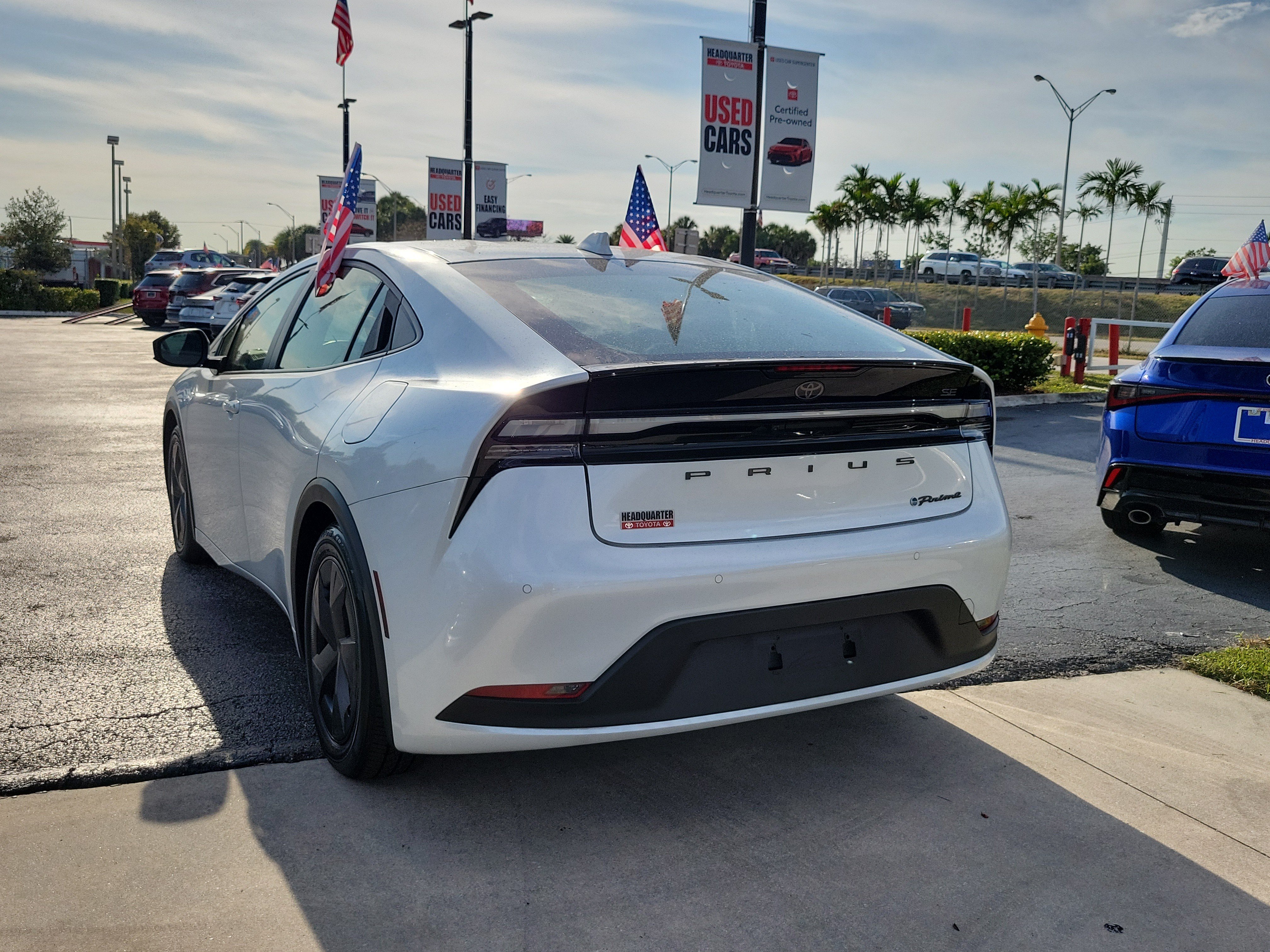Used 2024 Toyota Prius Prime FWD image 9
