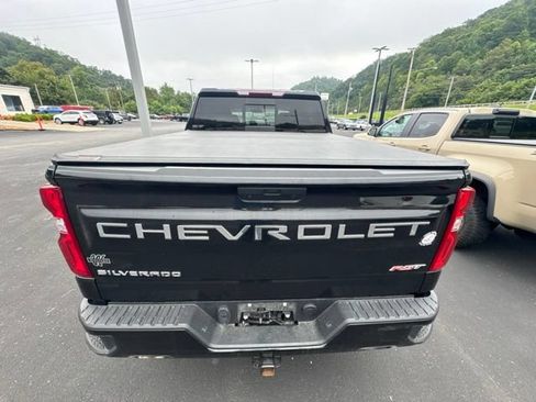 Used 2021 Chevrolet Silverado 1500 RST w/ Convenience Package II AWD/4WD image 6