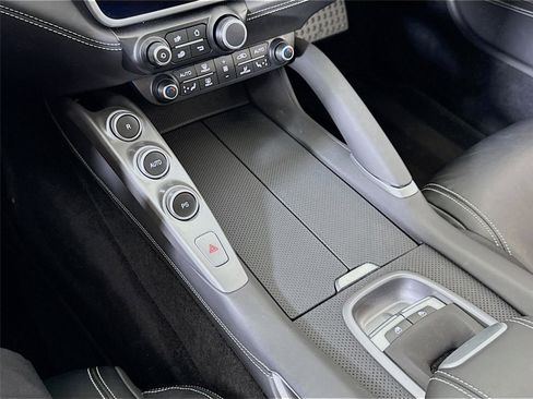 Used 2019 Ferrari GTC4Lusso T image 21