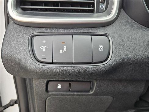 Used 2019 Kia Sorento FWD V6 w/ LX V6 Convenience Package image 16