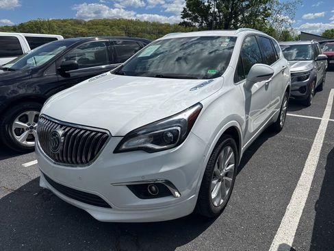 Used 2018 Buick Envision Premium w/ Driver Confidence Package image 2