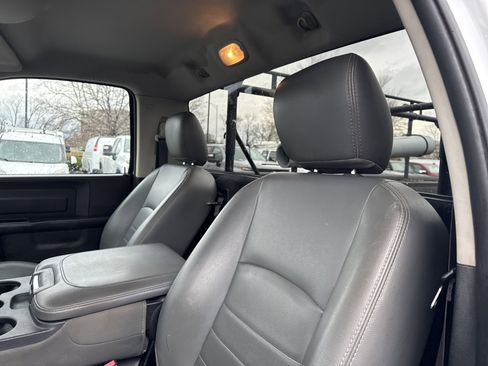 Used 2015 RAM 3500 Tradesman image 16