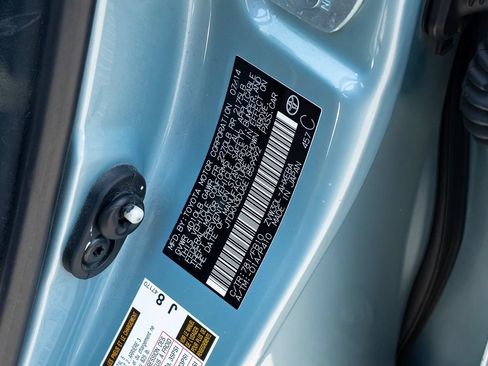 Used 2014 Toyota Prius Two FWD image 9