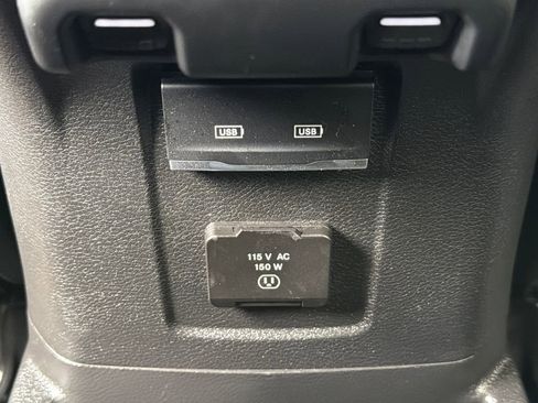 Used 2025 Jeep Wrangler Unlimited Sahara w/ Safety Group image 30