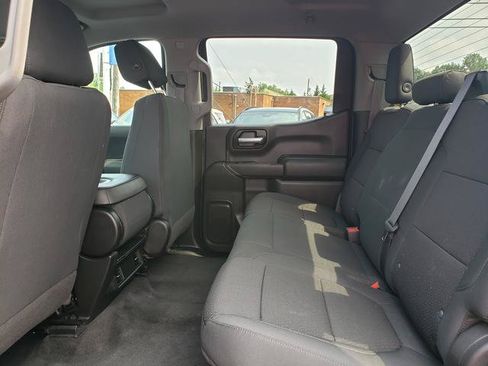 Used 2021 Chevrolet Silverado 1500 Custom Trail Boss AWD/4WD image 12