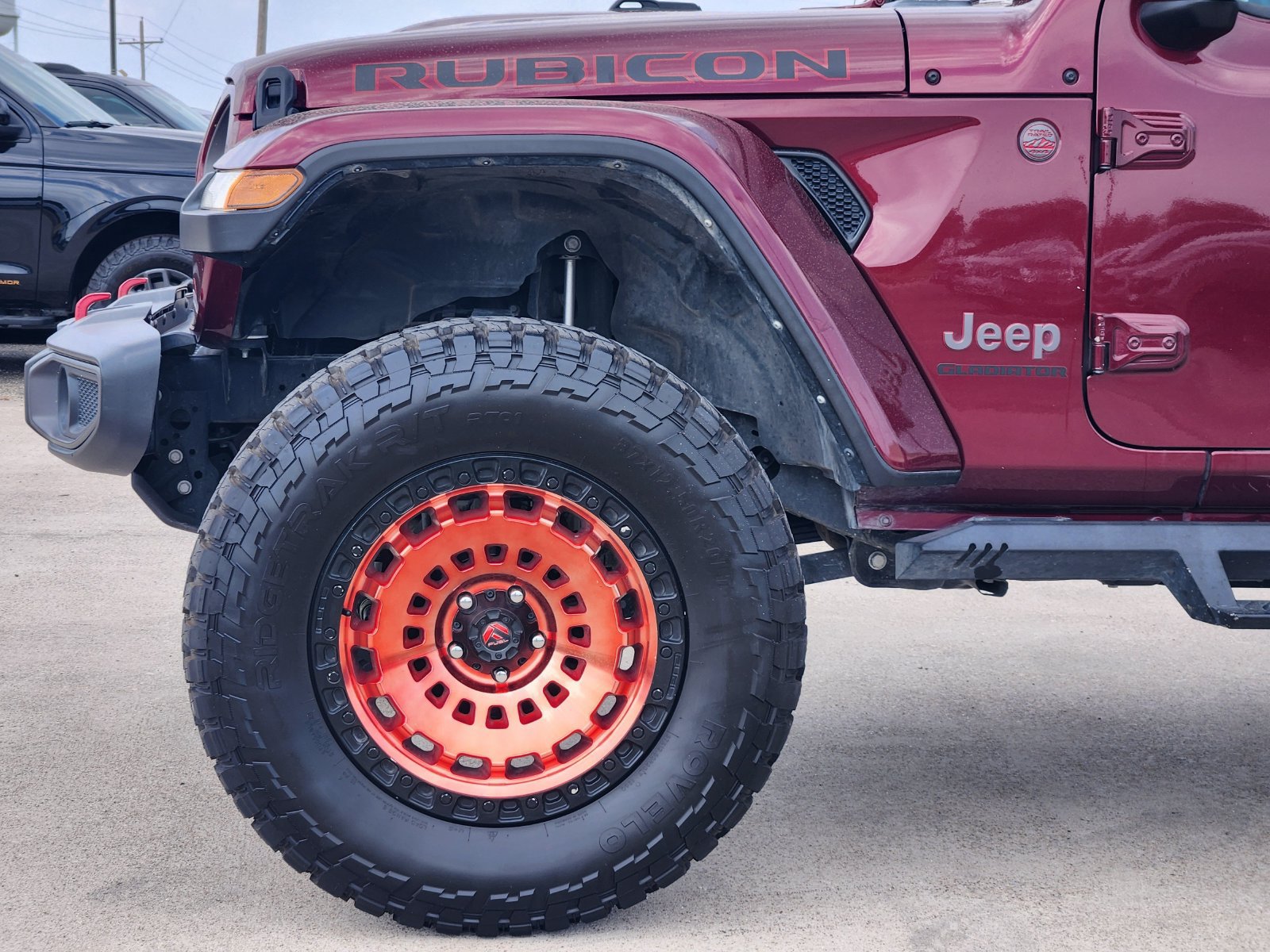 Used 2022 Jeep Gladiator Rubicon w/ Trailer Tow Package AWD/4WD image 9