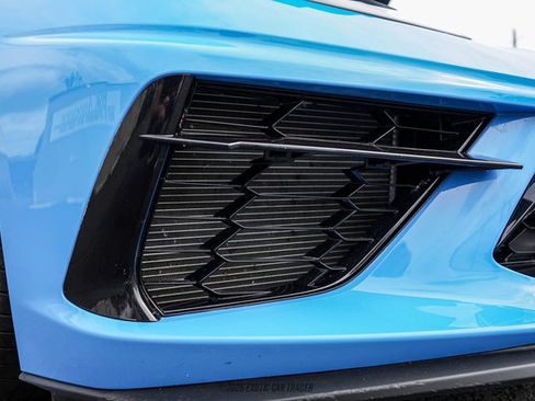 Used 2021 Chevrolet Corvette Stingray Premium Conv w/ Z51 Performance Package RWD image 48