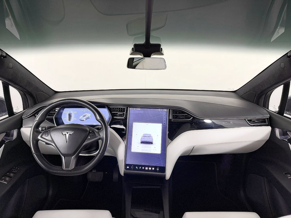 Used 2018 Tesla Model X 75D AWD/4WD image 54