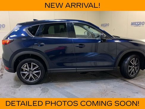 Used 2017 MAZDA CX-5 Grand Touring w/ Premium Package AWD/4WD image 2
