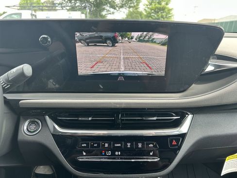 New 2025 Buick Envista Avenir image 20