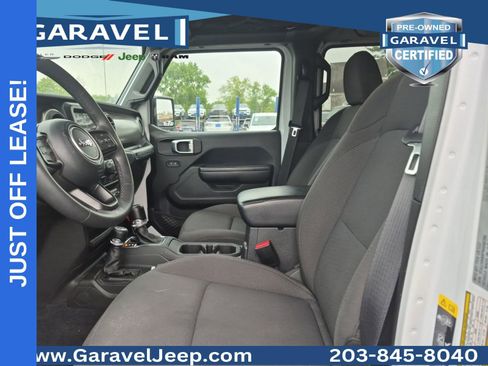 Used 2023 Jeep Wrangler Unlimited w/ Cold Weather Group AWD/4WD image 2