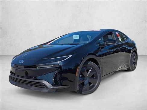 New 2026 Toyota Prius LE image 1