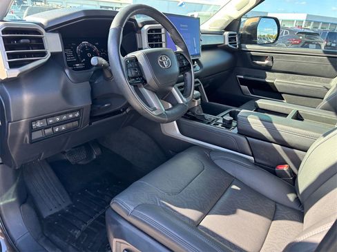 Used 2024 Toyota Tundra Limited image 7